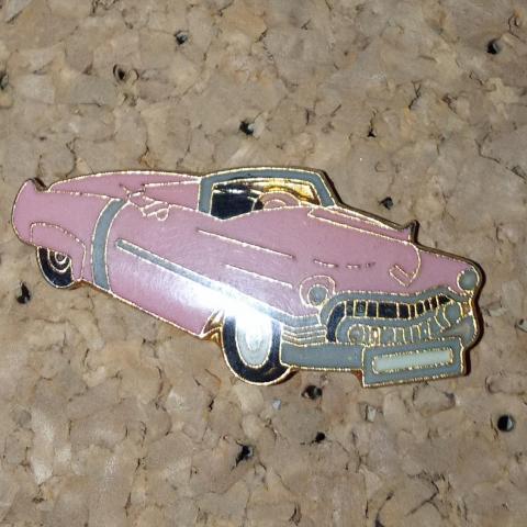 troc de  pin's cadillac sans attache, sur mytroc