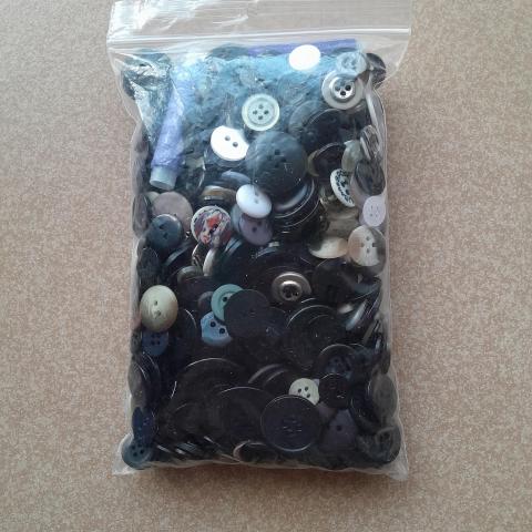 troc de  Réservée Boutons couture, sur mytroc