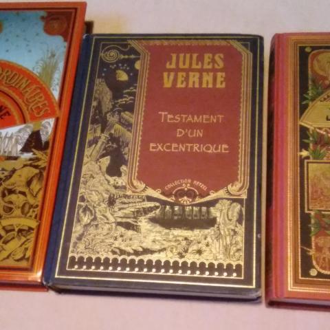 troc de  lot 3 livrs, jules verne, très bon état, sur mytroc