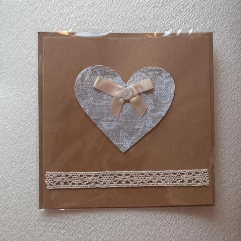 troc de  Réservée, Carte de voeux double, sur mytroc