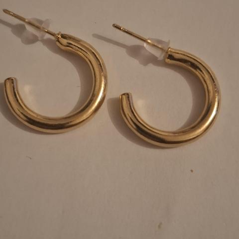 troc de  Boucles d'oreilles, sur mytroc