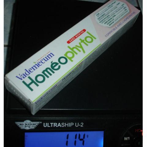 troc de  1Tube dentifrice neuf en boîte Homéophytol  sans menthe 75 ml, sur mytroc