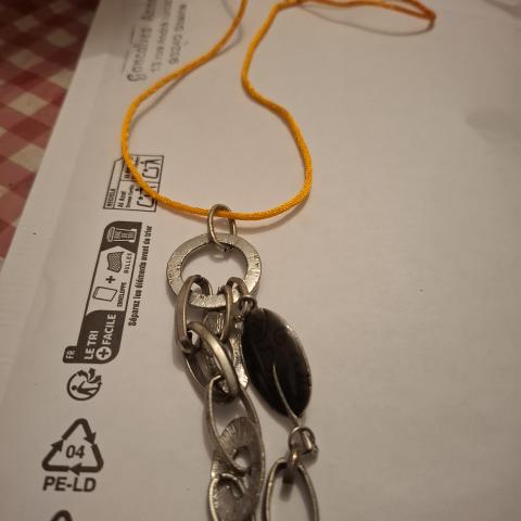 troc de  Collier, sur mytroc