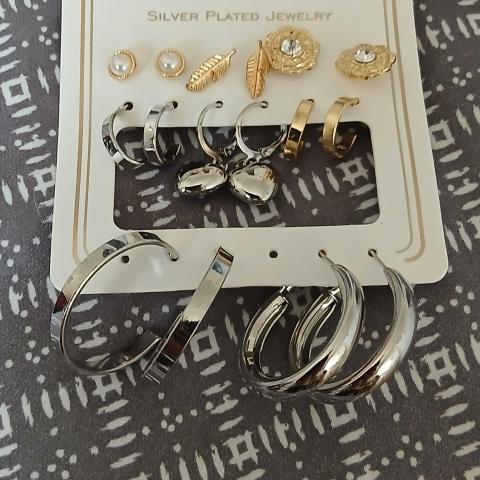 troc de  Lots De Boucles D Oreilles, sur mytroc