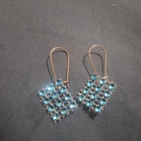 troc de  Boucles d'oreilles, sur mytroc