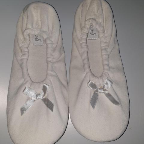 troc de  réservé ** Chaussons T.38/39, sur mytroc