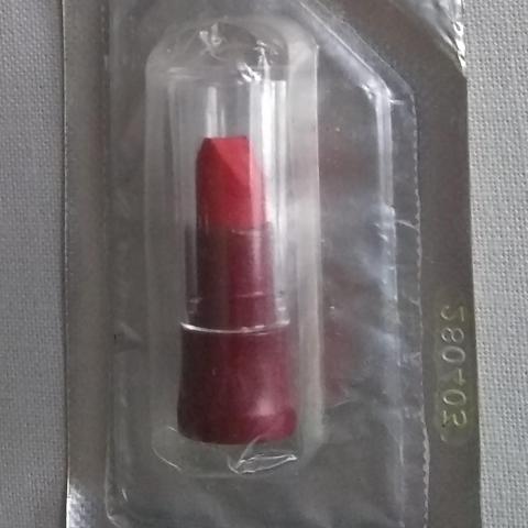 troc de  Echantillon rouge à lèvres, sur mytroc
