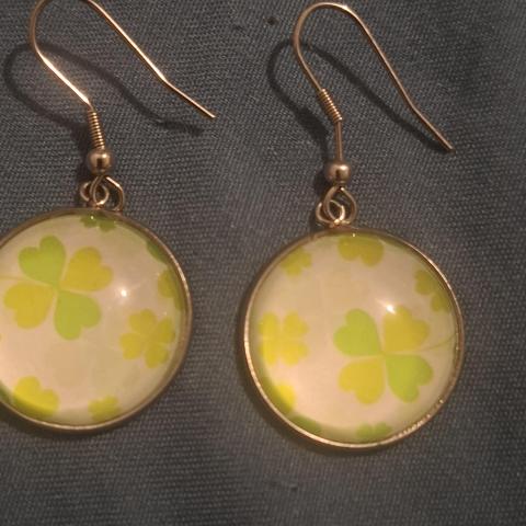 troc de  Boucles d'oreilles, sur mytroc