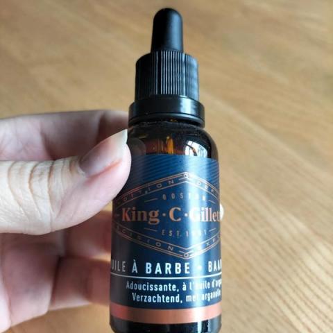 troc de  Huile de barbe Gillette, sur mytroc