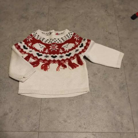 troc de  pull   9 mois   fantaisie  marque orchestra, sur mytroc