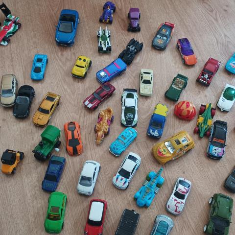 troc de  Lot de jouets, sur mytroc