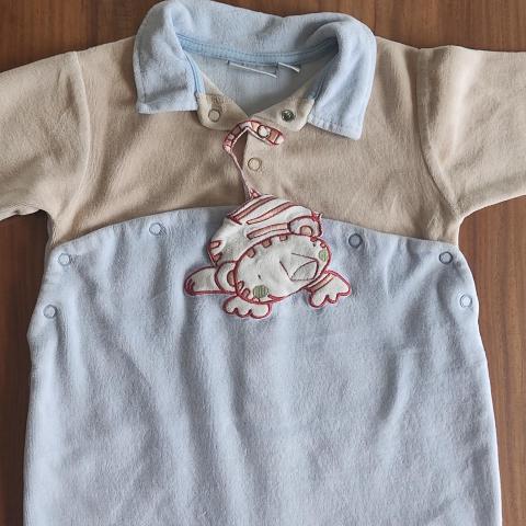 troc de  Pyjama bébé taille 6 mois, sur mytroc