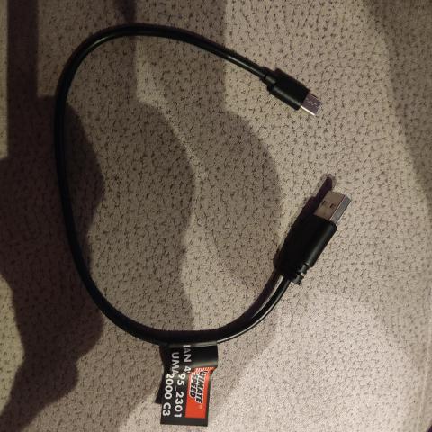troc de  Câble USB C Neuf, sur mytroc