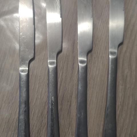 troc de  Lot 4 couteaux, sur mytroc