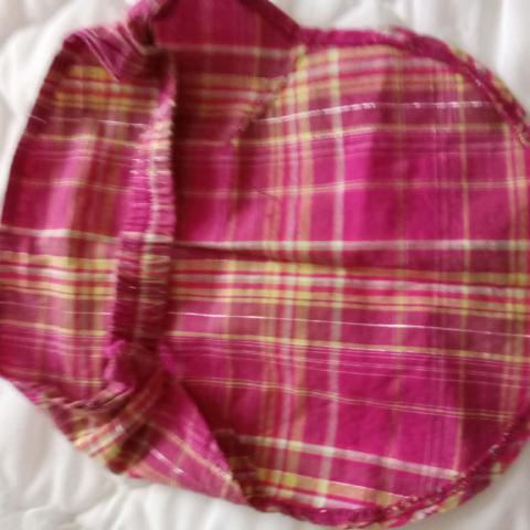 troc de  fichu rose fillette passe en lettre, sur mytroc