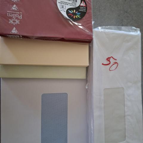 troc de  Gros lot enveloppes, sur mytroc