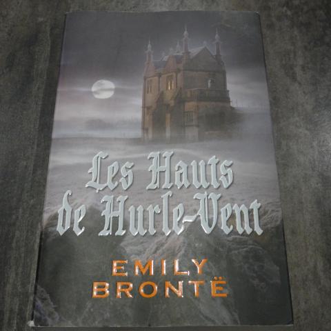 troc de  Les Hauts de Hurle-Vent - Emilie Brontë, sur mytroc
