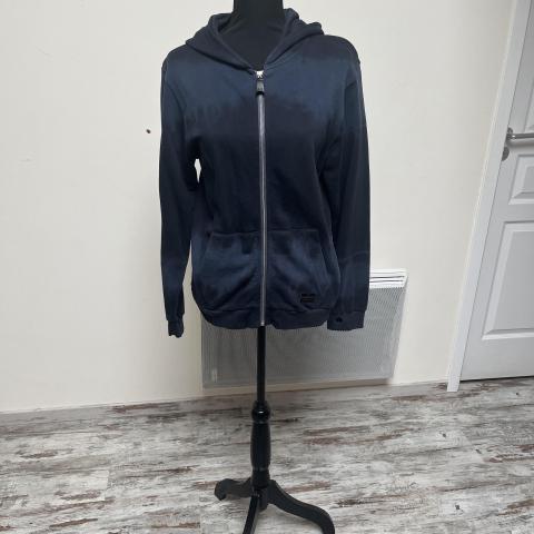 troc de  Gilet t14 ans, sur mytroc