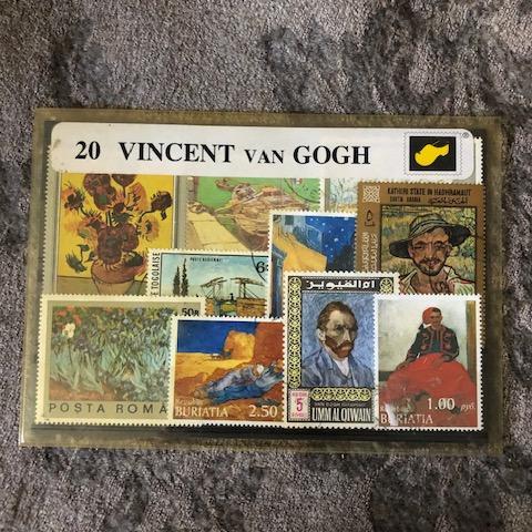 troc de  (réservé) 20 timbres "Van Gogh" du monde, sur mytroc