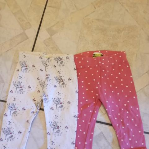 troc de  2 legging  3/6 mois   marque tape a l'oeil, sur mytroc