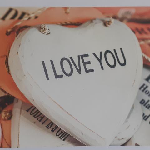 troc de  RESERVE Ginkgo en attente  Carte postale amour 9, sur mytroc