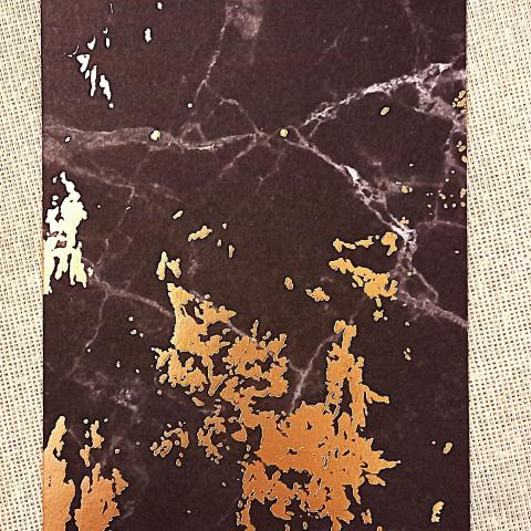 troc de  Carte marbrée noire et dorée., sur mytroc