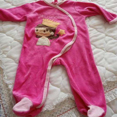 troc de  Pyjama rose neuf  pick ouic 9 mois, sur mytroc