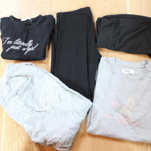 troc de  Lot de vêtements taille 140 cm, sur mytroc