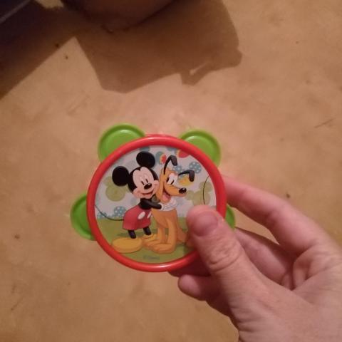 troc de  Petit tambourin Mickey, sur mytroc