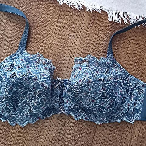troc de  Soutien-gorge gris/bleu., sur mytroc