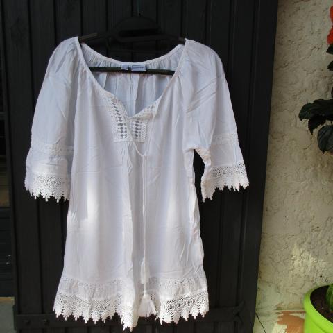 troc de  jolie tunique fluide T42, sur mytroc