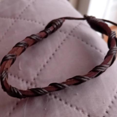 troc de  Bracelet Tressé Mixte, sur mytroc