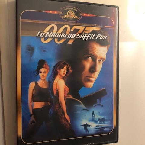 troc de  DVD Le Monde ne Suffit Pas - James Bond 007 Pierce Brosnan, sur mytroc