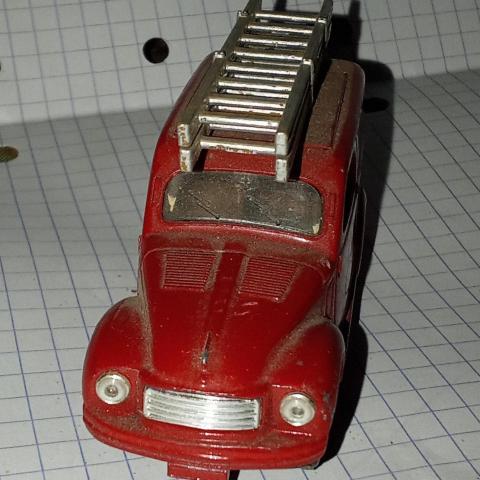 troc de  fourgon service d'incendie de marque brumm année 50/60, sur mytroc