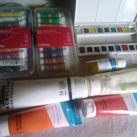 troc de  lot peintures, loisirs créarifs, NEUF, sur mytroc