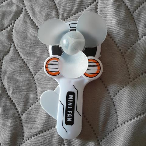 troc de  Petit ventilateur à main, sur mytroc
