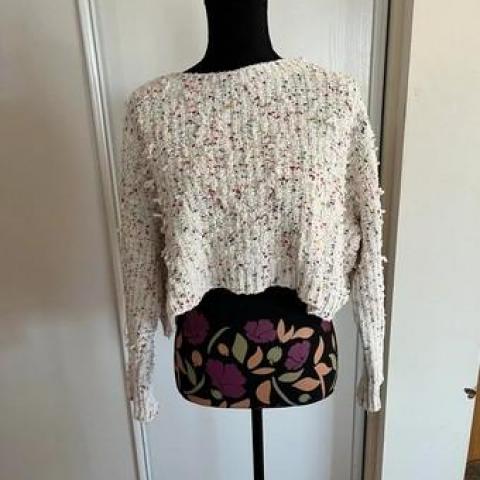 troc de  PULL COURT TU, sur mytroc