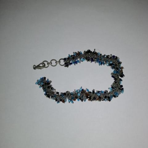 troc de  Bracelet perles diverses, sur mytroc