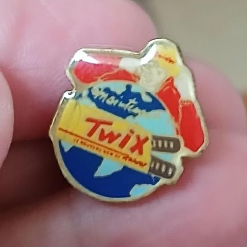 troc de  Reserver  Pins ' TWIK ', sur mytroc
