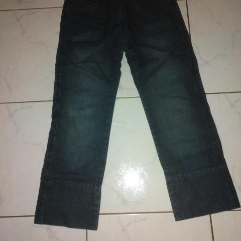 troc de  Jeans garçon taille 12 ans, sur mytroc