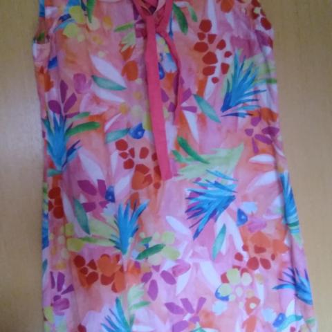 troc de  robe, femme, taille 40, très bon état, sur mytroc