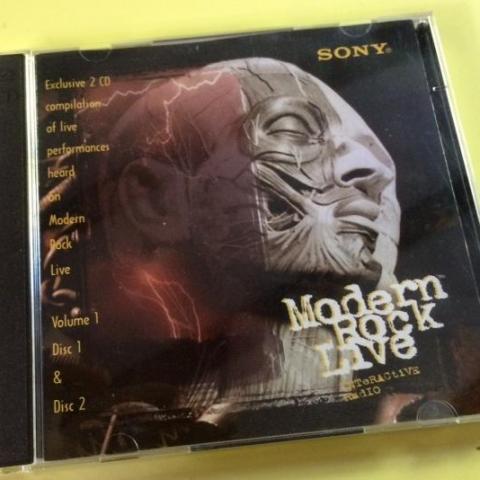 troc de  CD Musique - Modern Rock Live - 2 CD 18 titres - très bon état, sur mytroc