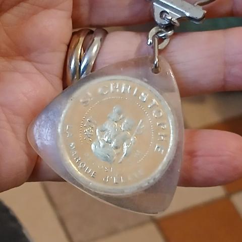 troc de  Reserver Fidji  Porte Clé, sur mytroc