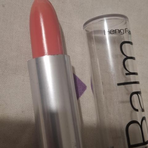 troc de  Rouge a levre rose, sur mytroc