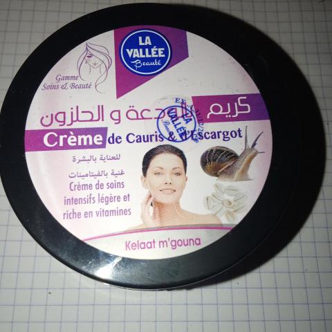 troc de  pot 100 grs gommage escargot neuf, sur mytroc