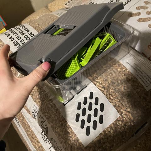 troc de  Découpe fruit légumes, sur mytroc