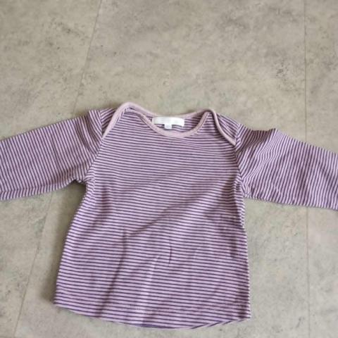 troc de  reserve    haut neuf rayé mauve kitchoun  6 mois, sur mytroc