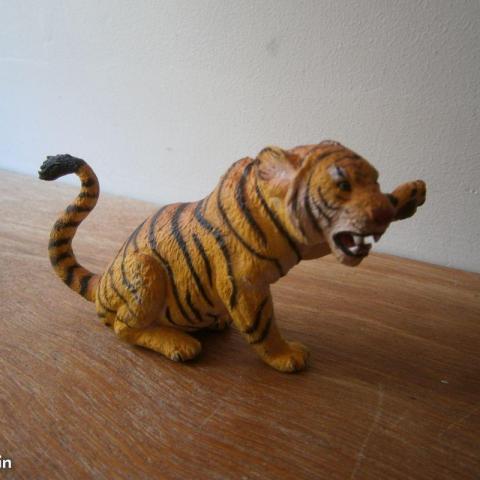 troc de  Petite figurine de tigre, sur mytroc