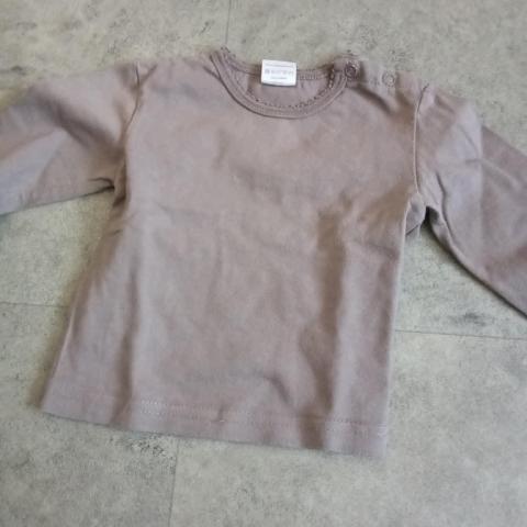 troc de  haut gris 6 mois neuf attaché côté, sur mytroc