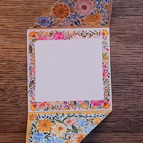 troc de  Carte florale qui s'ouvre., sur mytroc